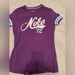 Nike slim fit Tshirt L jr